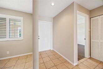 7784 Emerald Cir in Naples, FL - Building Photo - Building Photo
