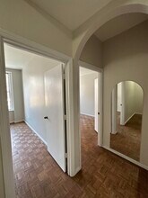 348 Grove St-Unit -2 in Jersey City, NJ - Building Photo - Building Photo