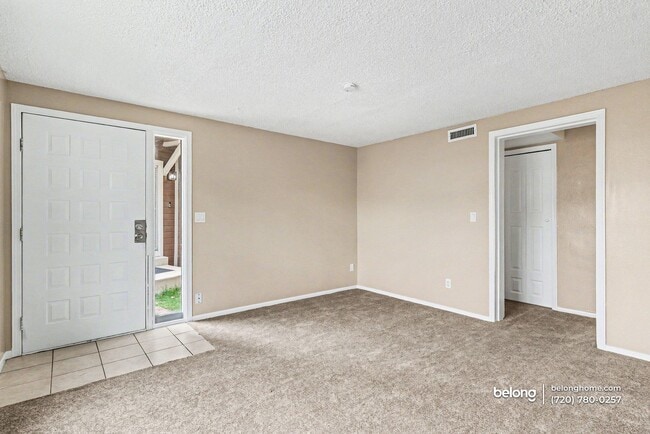 16495 E 17th Pl in Aurora, CO - Building Photo - Building Photo