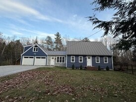 119 Winn Hill Rd in Sunapee, NH - Building Photo