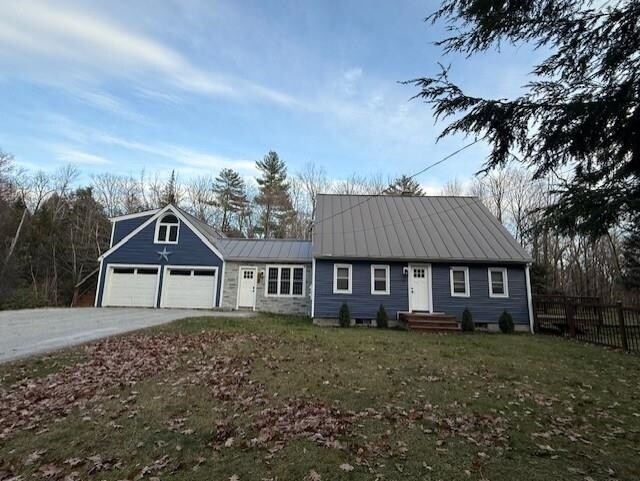 119 Winn Hill Rd in Sunapee, NH - Building Photo