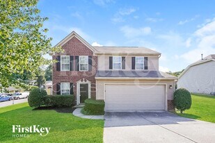 1692 Comanche Run in Nashville, TN - Building Photo