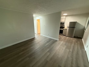 2718 Painter Ave SW in Knoxville, TN - Building Photo - Building Photo