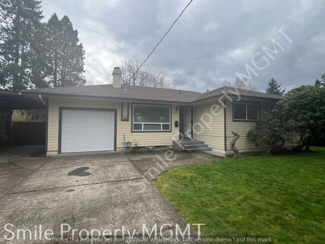 property at 4714 SE Mason Hill Dr