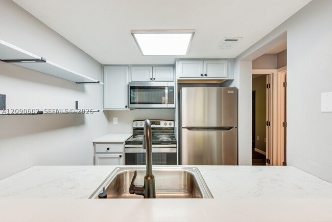 property at 301 Country Club Oval