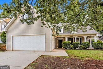 329 Westhill Dr in Newnan, GA - Building Photo - Building Photo
