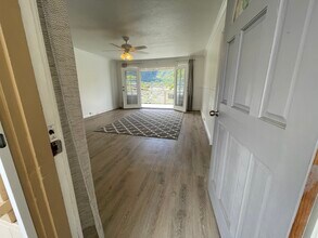 45-553 Ualani Pl, Unit A in Kaneohe, HI - Building Photo - Building Photo