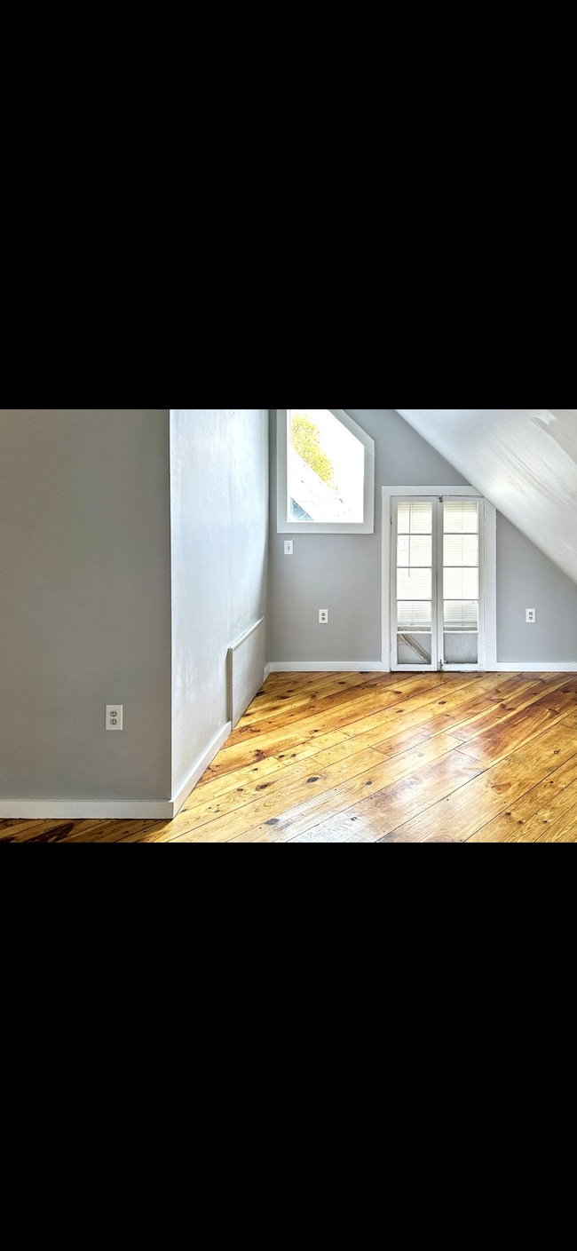 115 Highland Ave, Unit 3 in Fitchburg, MA - Building Photo - Building Photo