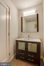 2028-34 Rittenhouse Square, Unit 302 in Philadelphia, PA - Building Photo - Building Photo