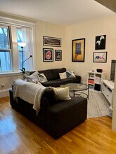 66 Marshal St in Brookline, MA - Building Photo - Building Photo