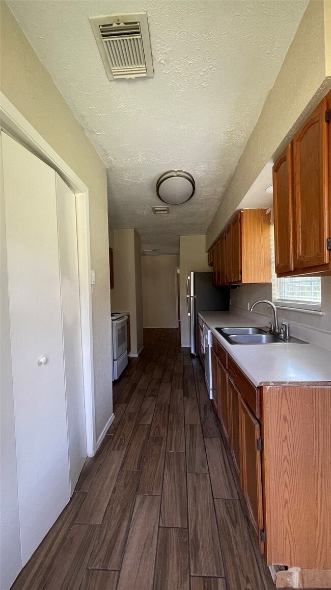 property at 3 Janet Ln
