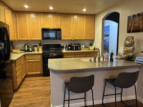 5681 Manx Rd in Pollock Pines, CA - Building Photo - Building Photo