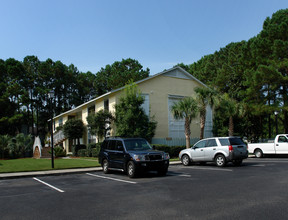 Woodscape Apartments in Mount Pleasant, SC - Building Photo - Building Photo