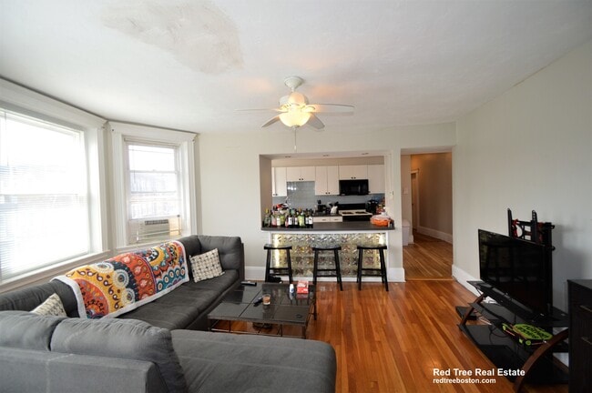 83 Glenville Ave, Unit 3 in Boston, MA - Building Photo - Building Photo