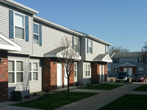 Conestoga Crossing in Fremont, NE - Building Photo - Building Photo