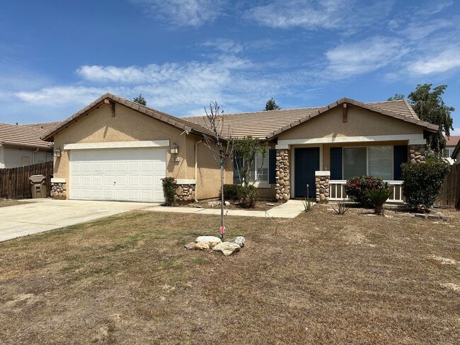 10914 Cactus Valley Dr in Bakersfield, CA - Building Photo - Building Photo