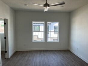 855 S 220 E in Ogden, UT - Building Photo - Building Photo