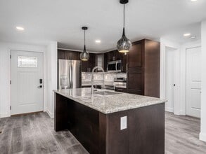 3531 Sunset Dr in Upper Arlington, OH - Building Photo - Building Photo