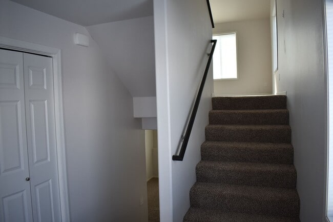 433 E Foxtail Dr in West Fargo, ND - Building Photo - Building Photo