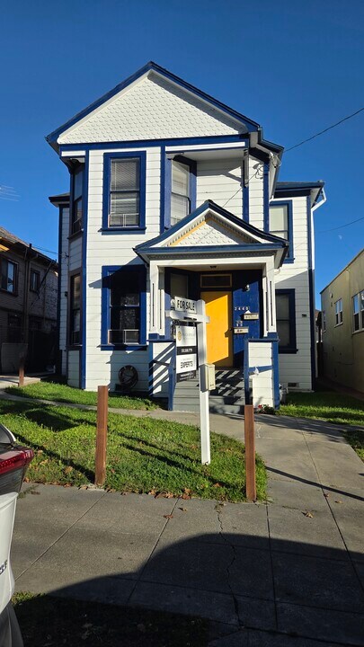 2440 12th Ave, Unit B in Oakland, CA - Foto de edificio