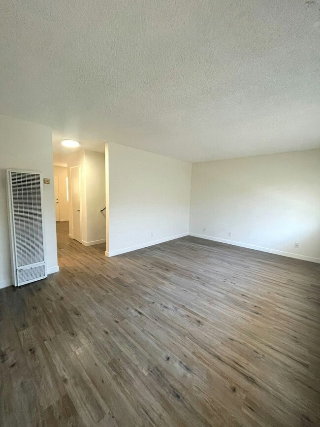 1123 Ohio Ave in Long Beach, CA - Foto de edificio - Building Photo
