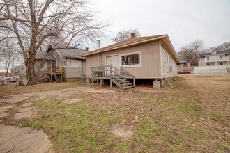 219 N Rosedale Ave in Tulsa, OK - Building Photo - Building Photo