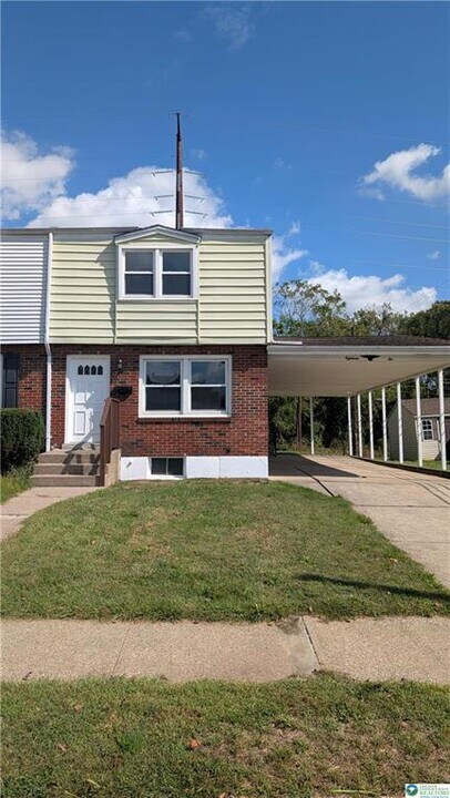 1802 Livingston St in Bethlehem, PA - Building Photo