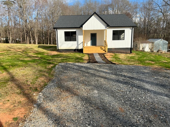 property at 147 Highland Hills Dr