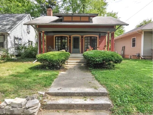 property at 856 N Salisbury St