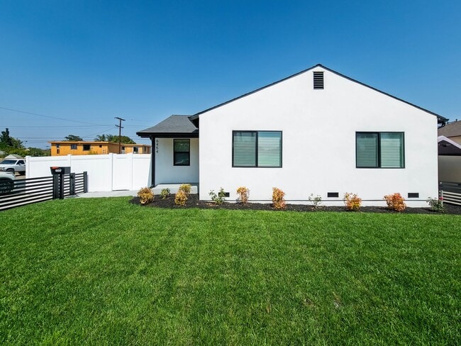 property at 6454 Gentry Ave