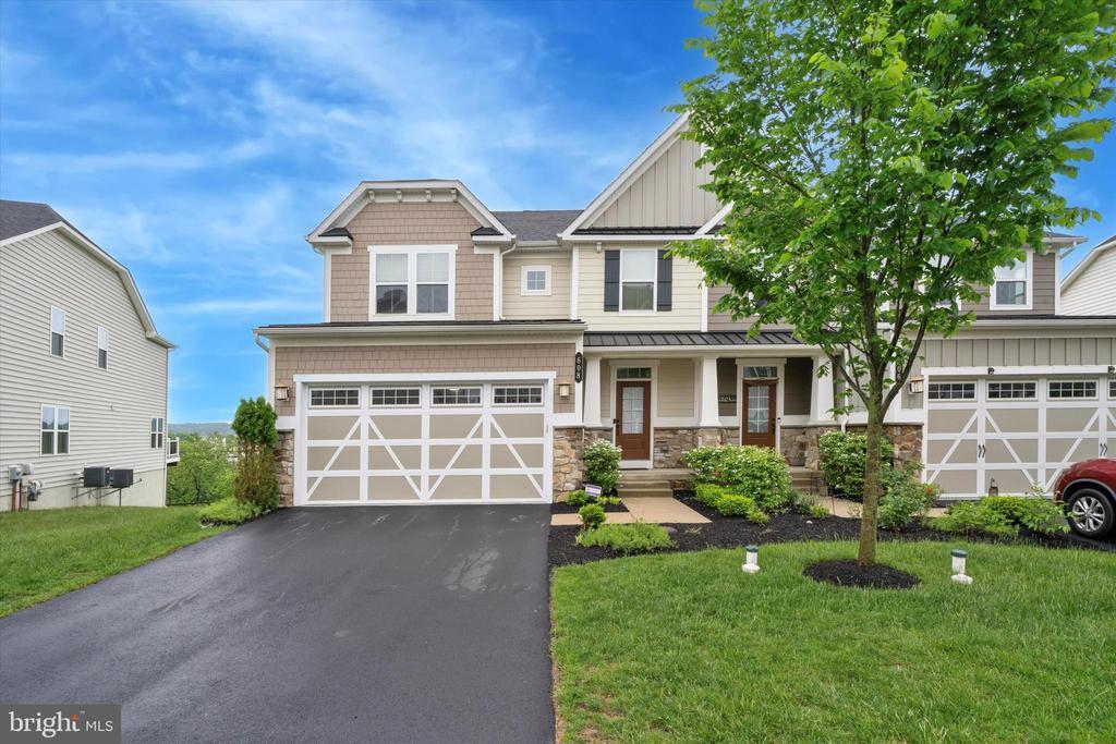 608 Quarry Point Rd in Malvern, PA - Building Photo