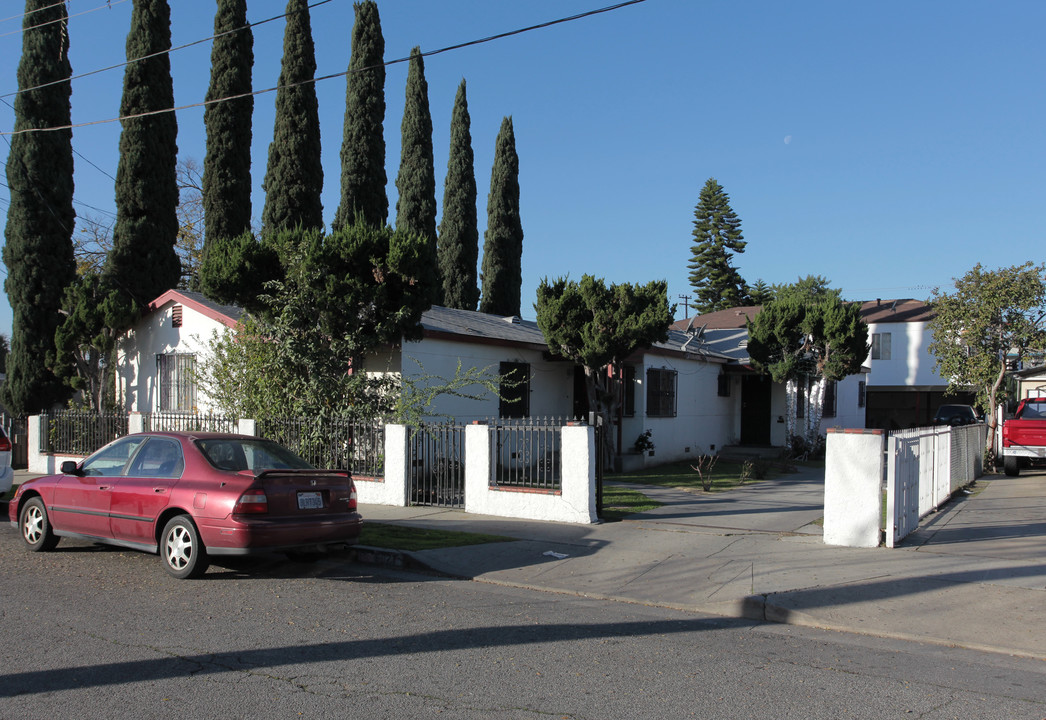 6027 Bear Ave in Huntington Park, CA - Building Photo