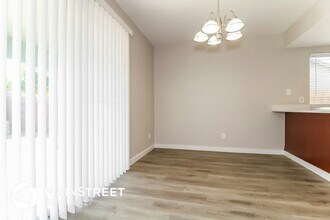 7527 W Elm St in Phoenix, AZ - Building Photo - Building Photo