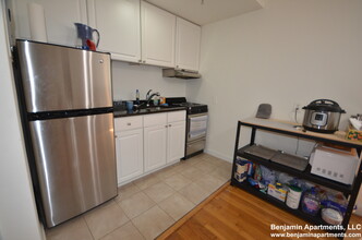 515 Beacon St, Unit 1 in Boston, MA - Building Photo - Building Photo