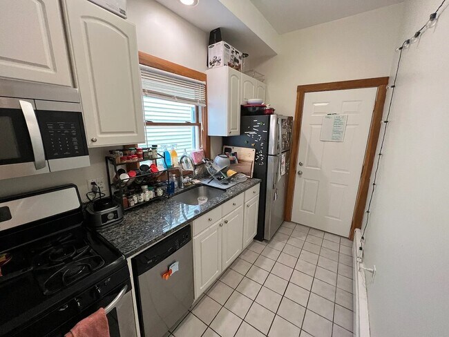 90 Hancock St, Unit 1