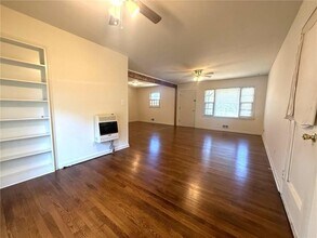 3532 Ponderosa Ln in Powder Springs, GA - Foto de edificio - Building Photo