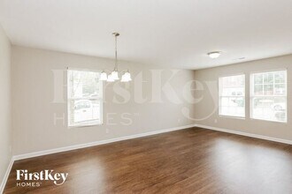 1434 Waterlily Lane in Charlotte, NC - Building Photo - Building Photo