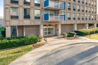 Charlesbank Cooperative in Boston, MA - Building Photo - Building Photo