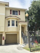 8940 NE 8th Ave in Miami Shores, FL - Building Photo