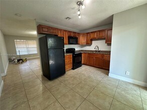 1241 NE 2nd Ave in Fort Lauderdale, FL - Building Photo - Building Photo