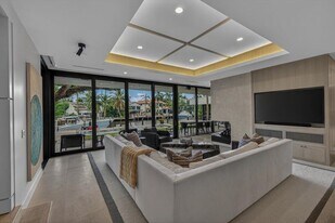 420 SE 17th Ave in Fort Lauderdale, FL - Building Photo