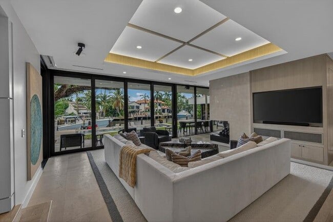 property at 420 SE 17th Ave