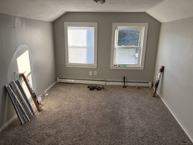 1131 Sandwich Rd