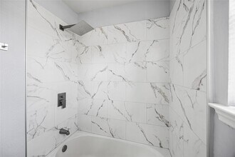 21510 Broadstone Dr in Katy, TX - Building Photo - Building Photo