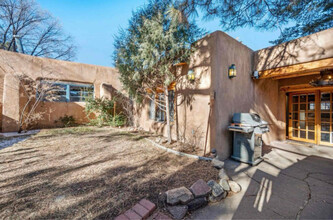 812 Abeyta St in Santa Fe, NM - Building Photo - Building Photo