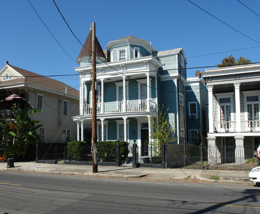 2357 Magazine St in New Orleans, LA - Building Photo