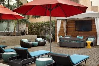 Nova Apartment Homes in San Diego, CA - Building Photo - Building Photo