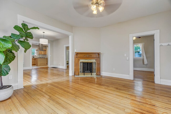 14 N Walnut St in Colorado Springs, CO - Building Photo - Building Photo