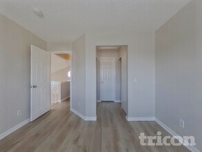 628 Longfellow Ln in Littleton, CO - Foto de edificio - Building Photo