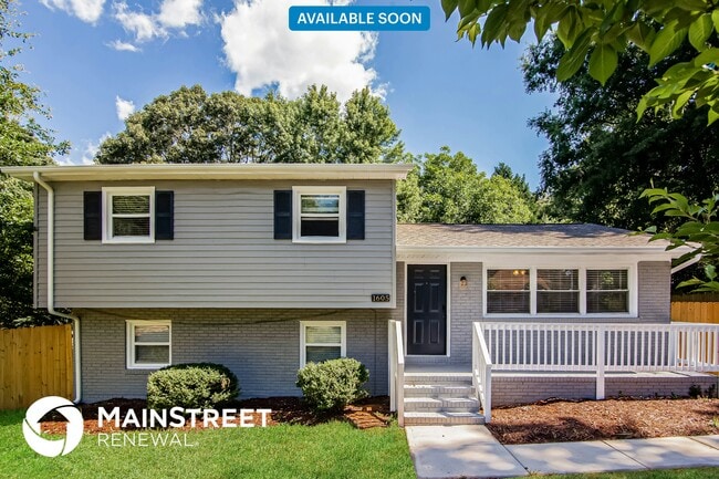 property at 1605 Rolling Meadow Ln